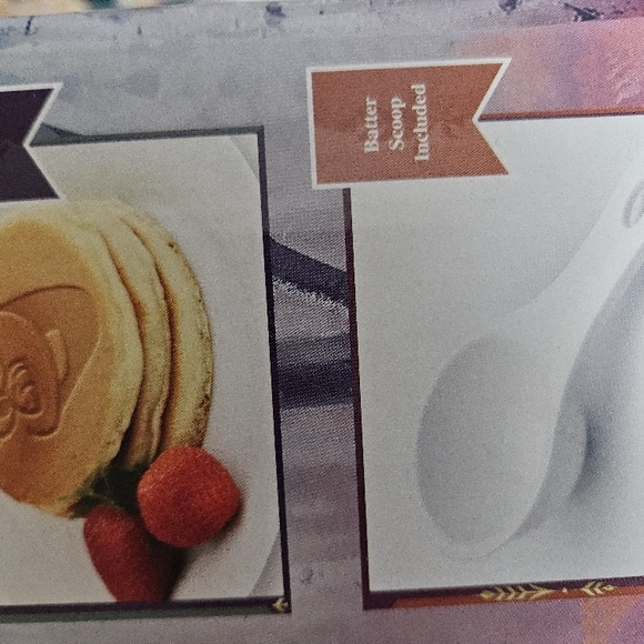 Disney Frozen II Pancake Maker - Picture 4 of 4